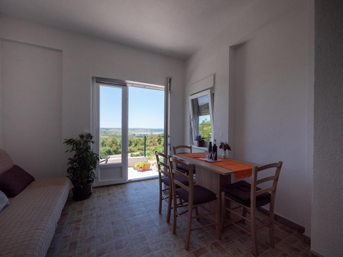 Apartments Tri Mora Ražanac 外观 照片
