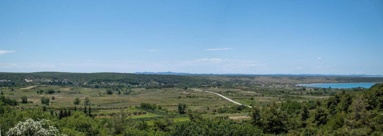 Apartments Tri Mora Ražanac 外观 照片